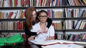 negão e loira fodendo